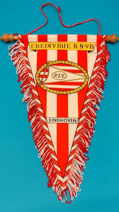PSV Eindhoven vintage vlag voetbal 1980s, Divers, Drapeaux & Banderoles, Comme neuf, Enlèvement ou Envoi