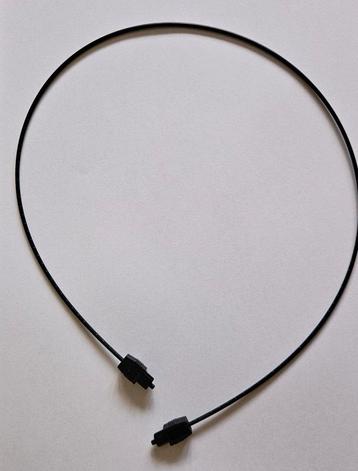 Sony's optische audio kabel voor minidisc apparaat.  beschikbaar voor biedingen