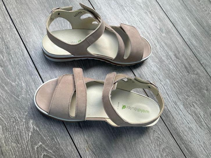 Waldlaufer, Kleding | Dames, Schoenen, Zo goed als nieuw, Sandalen of Muiltjes, Overige kleuren, Ophalen of Verzenden