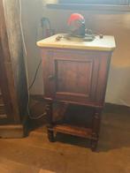 ARMOIRE ANCIENNE AVEC DESSUS EN MARBRE, Enlèvement