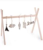 Baby speelgoed in hout. Schildwood tipi play, Ophalen, Zo goed als nieuw