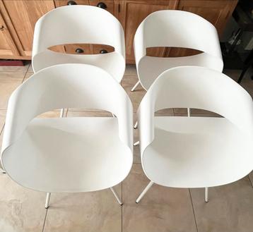 ZUCO Original design 4 stoelen beschikbaar voor biedingen