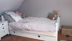 Bed met hartjes in, Huis en Inrichting, Slaapkamer | Bedden, Ophalen, Gebruikt, Eenpersoons, Wit