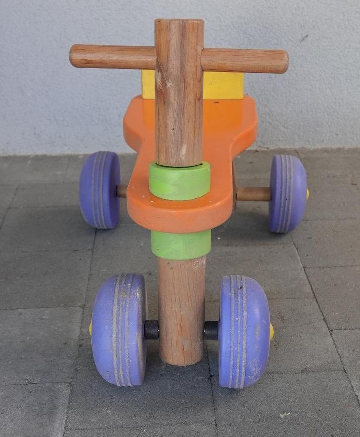 Vélo - trotteur bois 4 roues, Kinderen en Baby's, Speelgoed | Houten speelgoed, Gebruikt, Rij- of Hobbelspeelgoed, Ophalen
