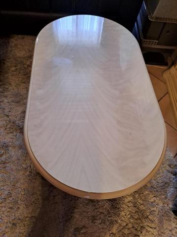 Table basse, Enlèvement, Utilisé