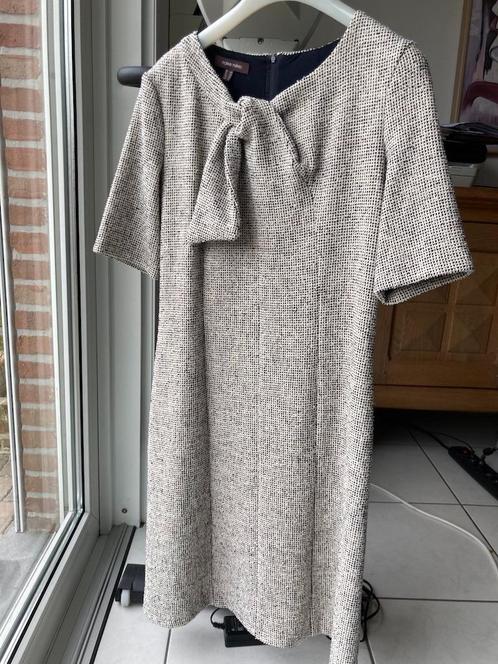 winterkleed korte mouw Marie Méro, Kleding | Dames, Jurken, Zo goed als nieuw, Maat 42/44 (L), Overige kleuren, Knielengte, Ophalen of Verzenden