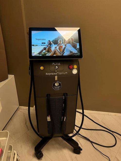 Soprano Titanium laser Alma, Elektronische apparatuur, Persoonlijke Verzorgingsapparatuur, Zo goed als nieuw, Scheren en Epileren