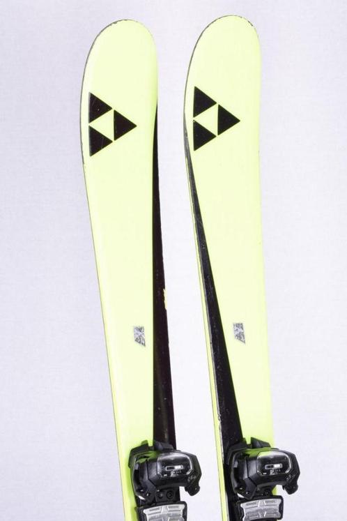 Skis freeride de 142 cm FISCHER RANGER 86 JAUNE, TWINTIP, Sports & Fitness, Ski & Ski de fond, Utilisé, Skis, Fischer, Carving