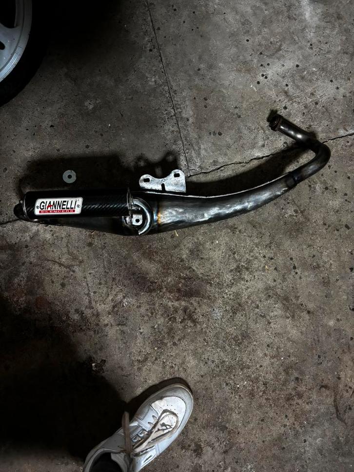 Giannelli Shot Uitlaat Piaggio – Nieuwstaat!, Motoren, Tuning en Styling, Ophalen