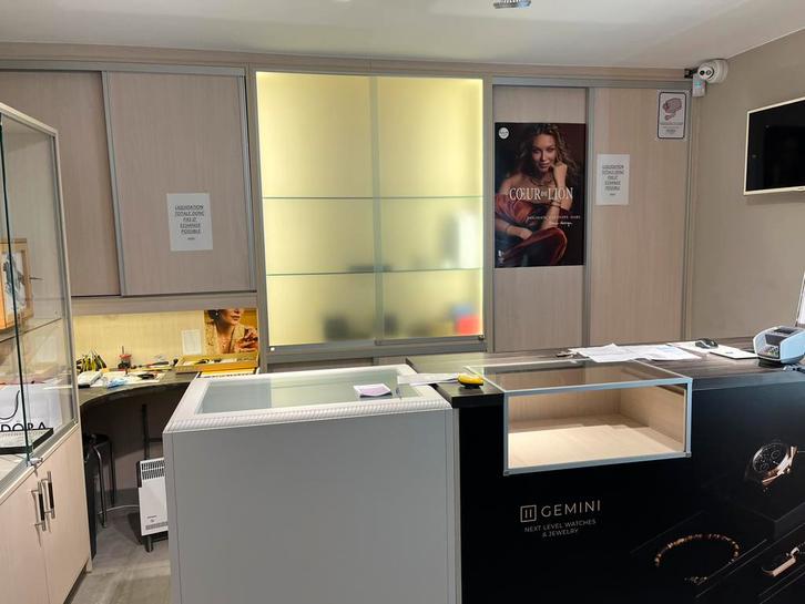 Ameublement pour magasin/bijouterie, Zakelijke goederen, Kantoor en Winkelinrichting | Winkel en Inventaris, Ophalen