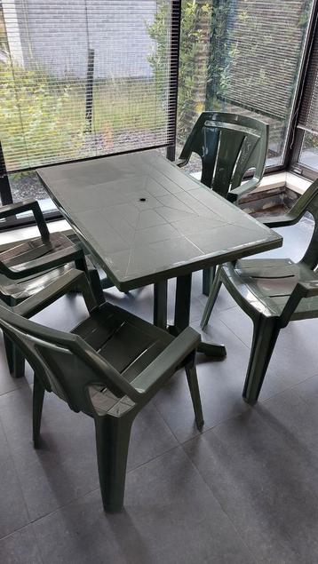 Tuintafelset  beschikbaar voor biedingen