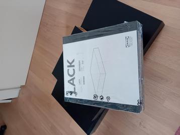 4 wandplanken beschikbaar voor biedingen