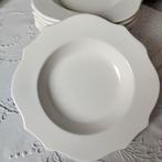 8 behoorlijk diepe borden, Huis en Inrichting, Keuken | Servies, Ophalen