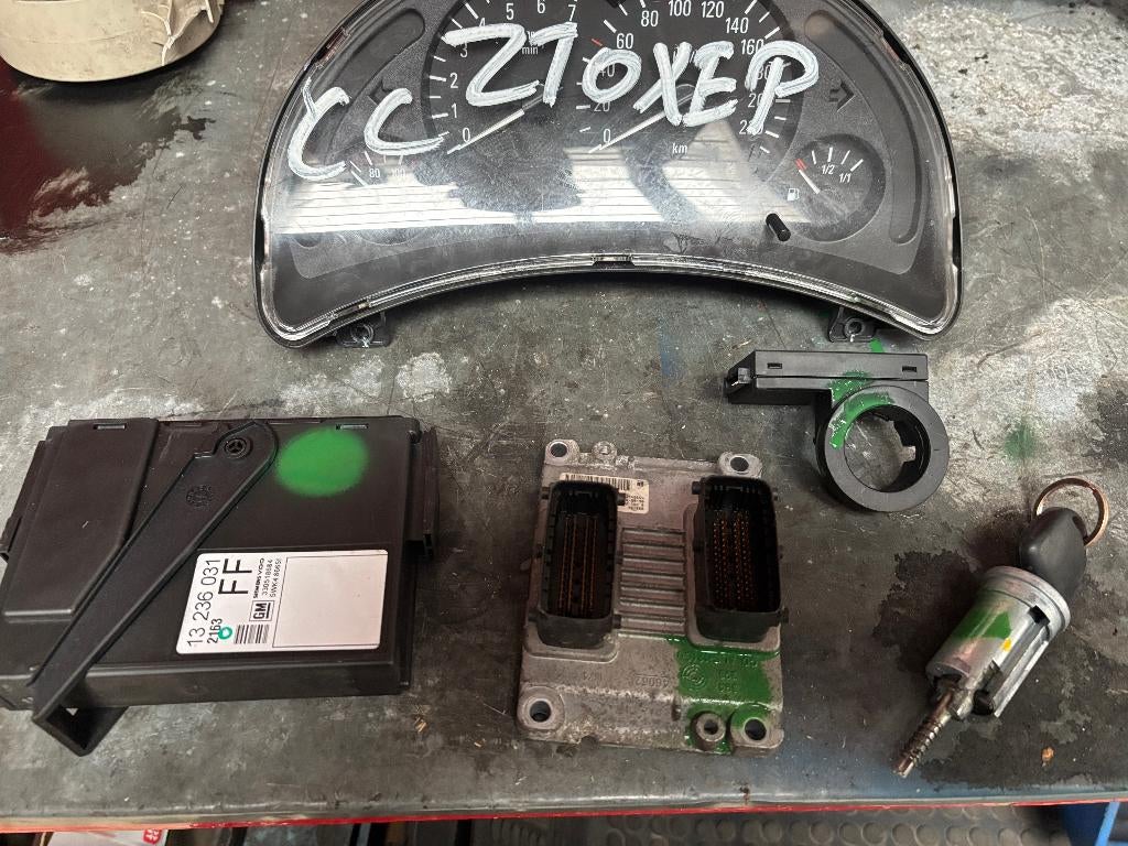 KIT DE DEMARRAGE OPEL CORSA C 1000 ESSENCE, RUE BRIGADE PIRON 307, Enlèvement, Utilisé, Garage_bila@yahoo.fr