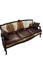 Fauteuil baroque style Louis XVI en peau de vache, Ophalen, Gebruikt