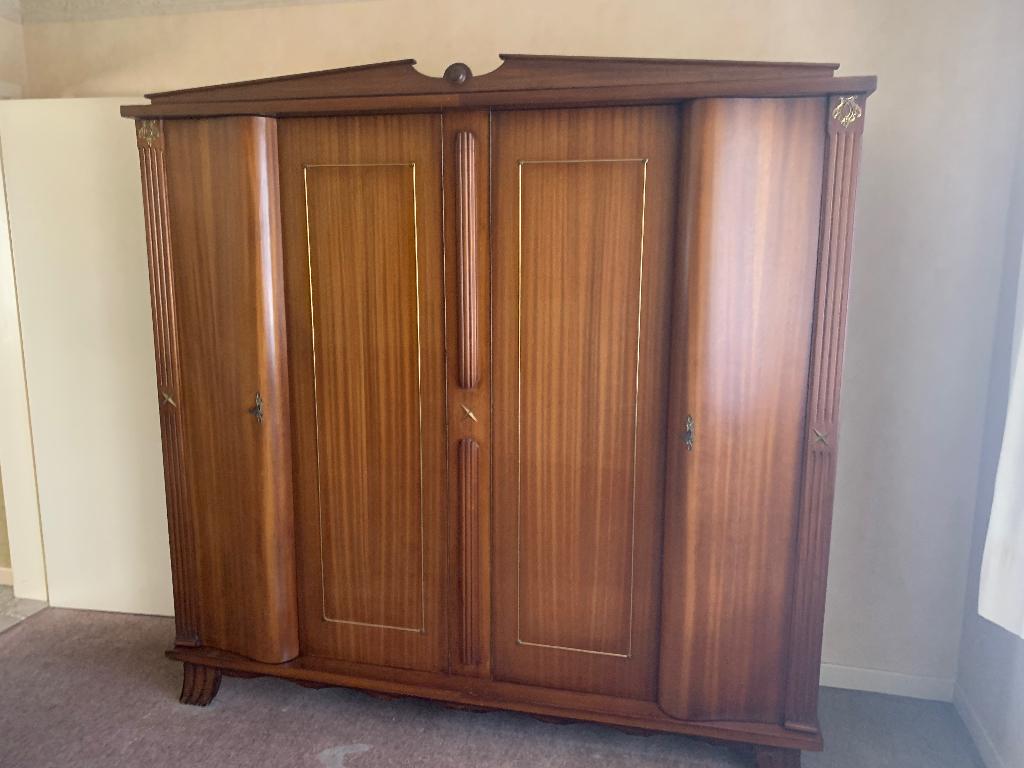 Kleerkast - vintage ( vol hout), Ophalen, Gebruikt