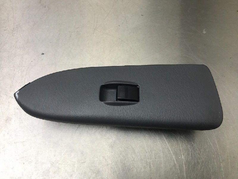 COMMUTATEUR VITRES ELECTRIQUES Mazda 323 Fastbreak (BJ14), Utilisé, Mazda