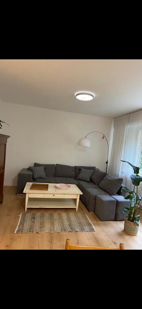 Large comfortable couch (convertible to big bed), Huis en Inrichting, Zetels | Complete zithoeken, Zo goed als nieuw, Ophalen