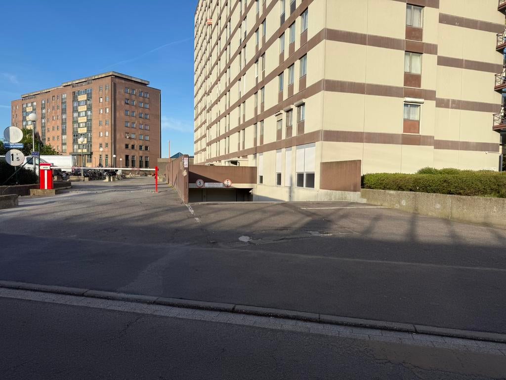 Staanplaatsen te huur