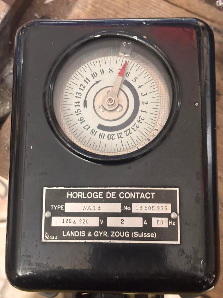 Contactklok - elektromechanische tellers, Ophalen of Verzenden, Zo goed als nieuw