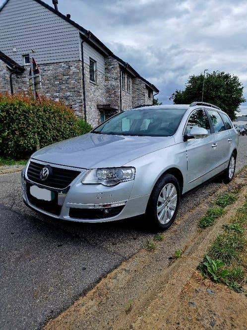 VW PASSAT    1.8 TSI  AUTOMAAT, Auto's, Volkswagen, Euro 5, Stof, Zwart, 4 cilinders