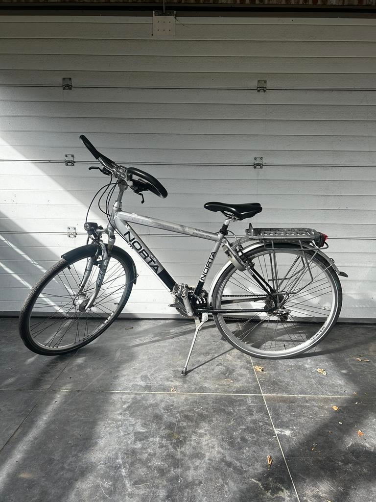 Norta fiets met gebruiks sporen maar goede staat algemeen, Ophalen, Zo goed als nieuw