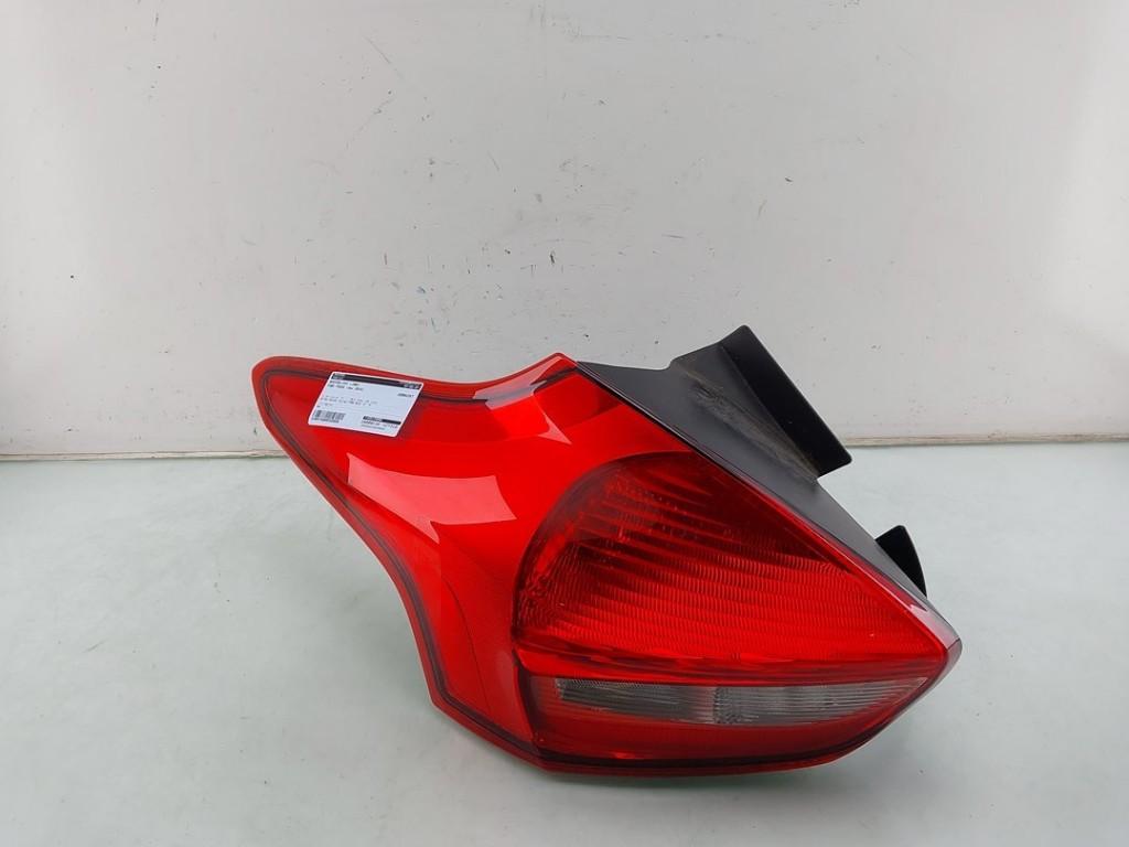 FEU ARRIÈRE GAUCHE Ford Focus 3 (01-2010/01-2020), Autos : Pièces & Accessoires, Utilisé, Ford