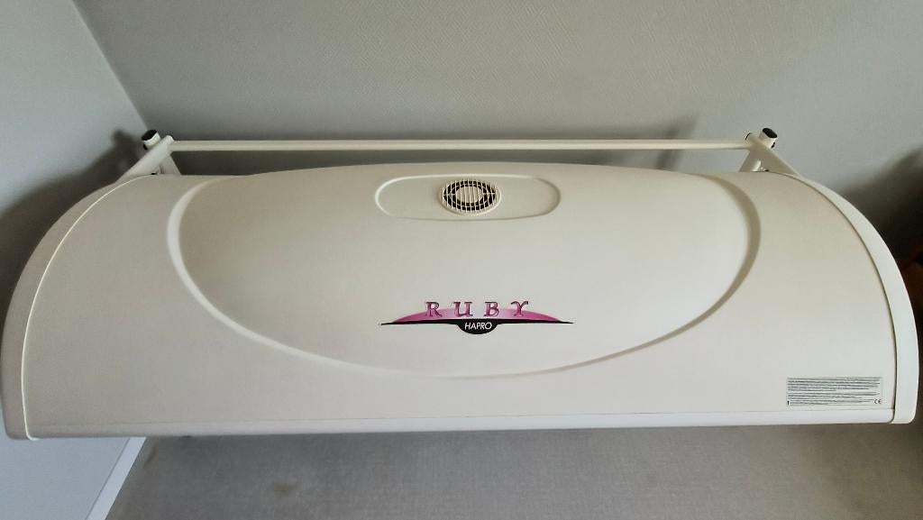 Zonnehemel Merk HAPRO Ruby, Elektronische apparatuur, Zonnebanken en Gezichtsbruiners, Ophalen, Zo goed als nieuw, Zonnebank enkelzijdig