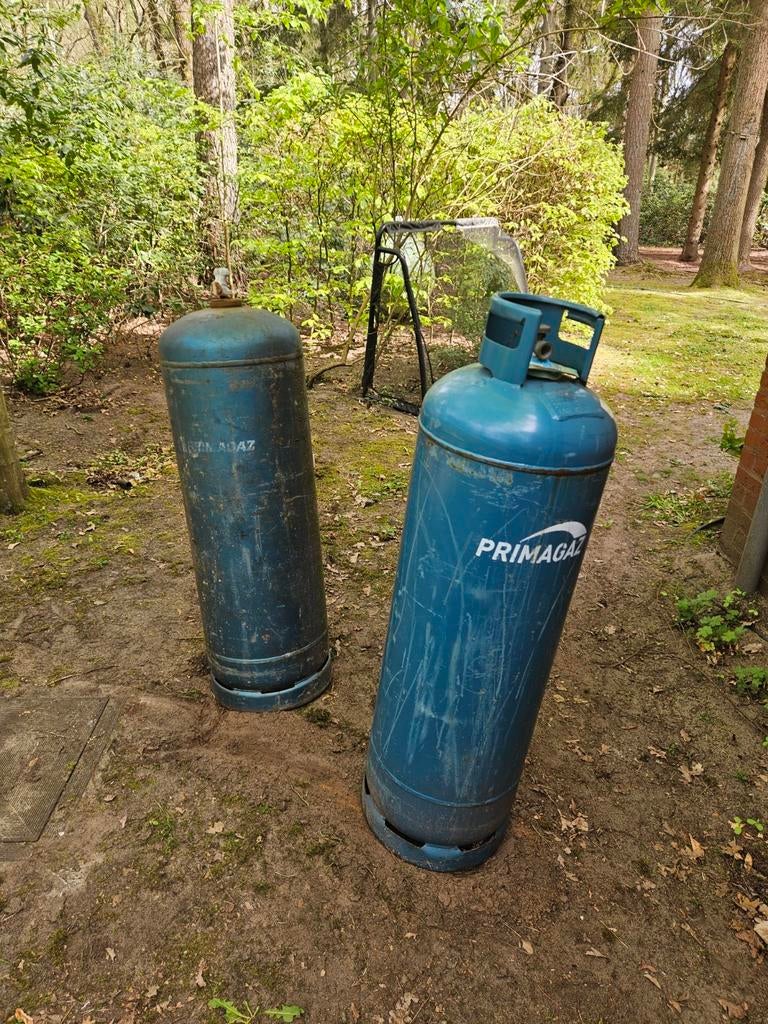 2 volle propaangasflessen van 46,5 kg, Tuin en Terras, Tuinwanddecoratie, Ophalen