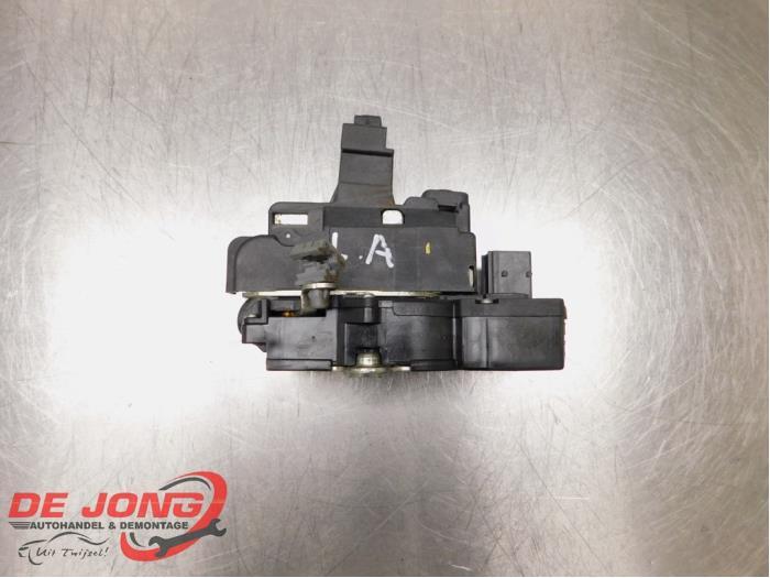 Serrure portière mécanique 4portes arrière gauche d'un Op, -, Opel, 3 mois de garantie, Utilisé