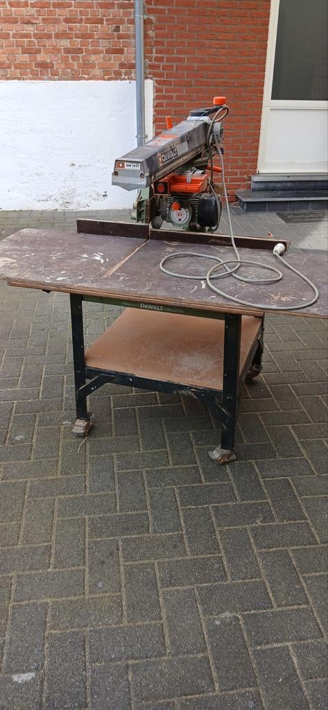 Dewalt radiaalzaag 230V met onderstel, Doe-het-zelf en Bouw, Ophalen