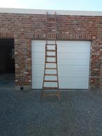 Uitgebogen 2 delige houten schuifladder., Ophalen, Gebruikt, Ladder, Opvouwbaar of Inschuifbaar