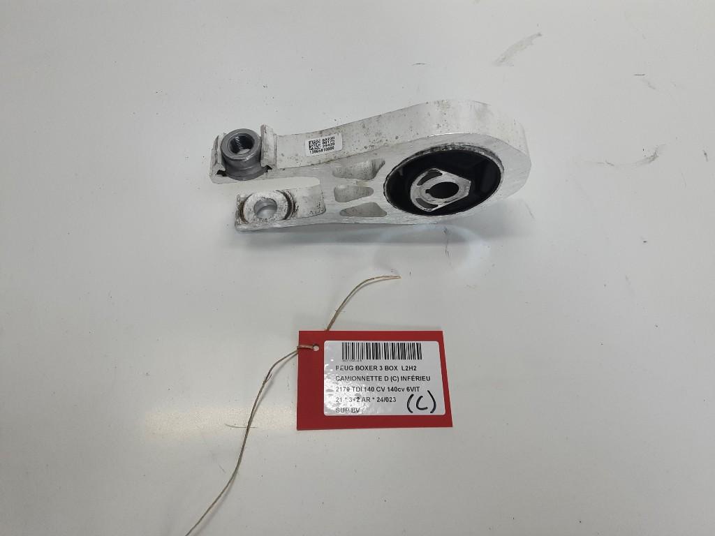 SUPPORT BOITE DE VITESSES Peugeot Boxer (U9) (13965910800), Autos : Pièces & Accessoires, Mevr. I. Hauben, Utilisé, Rue de l'Espoir 34 34
4030  GRIVEGNÉE, BE