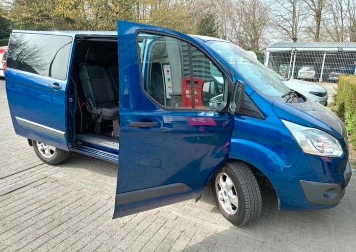 Ford Transit Custom 2015 - 2.2 tdci - 155 pk - L1H1, Auto's, Bestelwagens en Lichte vracht, Particulier, Achteruitrijcamera, Parkeercamera