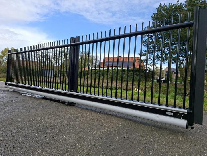 Zgan vrijdragende schuifpoort, Tuin en Terras, Tuinhekken en Hekwerk, Zo goed als nieuw, Ophalen