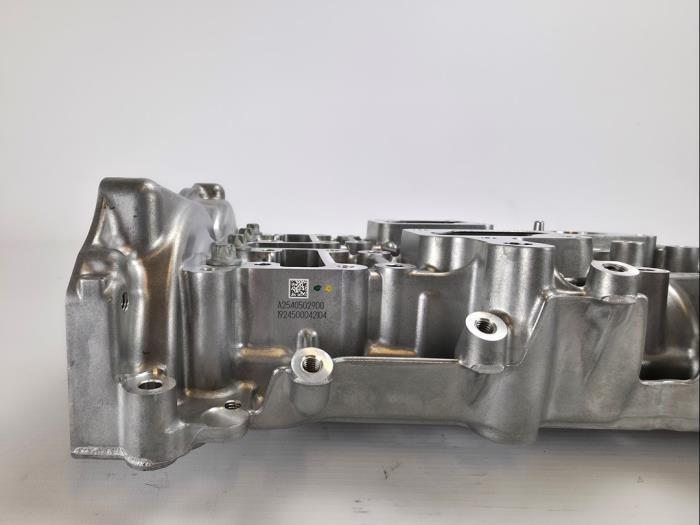 Nokkenashuis van een Mercedes C-Klasse, Auto-onderdelen, Motor en Toebehoren, Mercedes-Benz, Nieuw, 6 maanden garantie, 12 maanden garantie