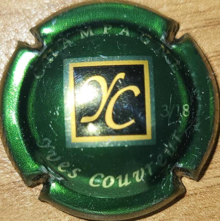 Capsule Champagne Yves COUVREUR vert & or nr.17, Verzamelen, Wijnen, Gebruikt, Champagne, Frankrijk, Ophalen of Verzenden