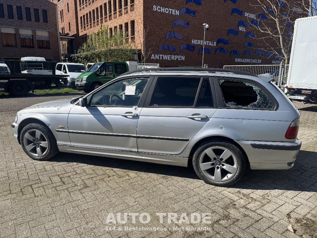 BMW 3-reeks 320D | Zo meenemen | Handelaar | Export, Autos, 100 kW, Argent ou Gris, Achat, Entreprise