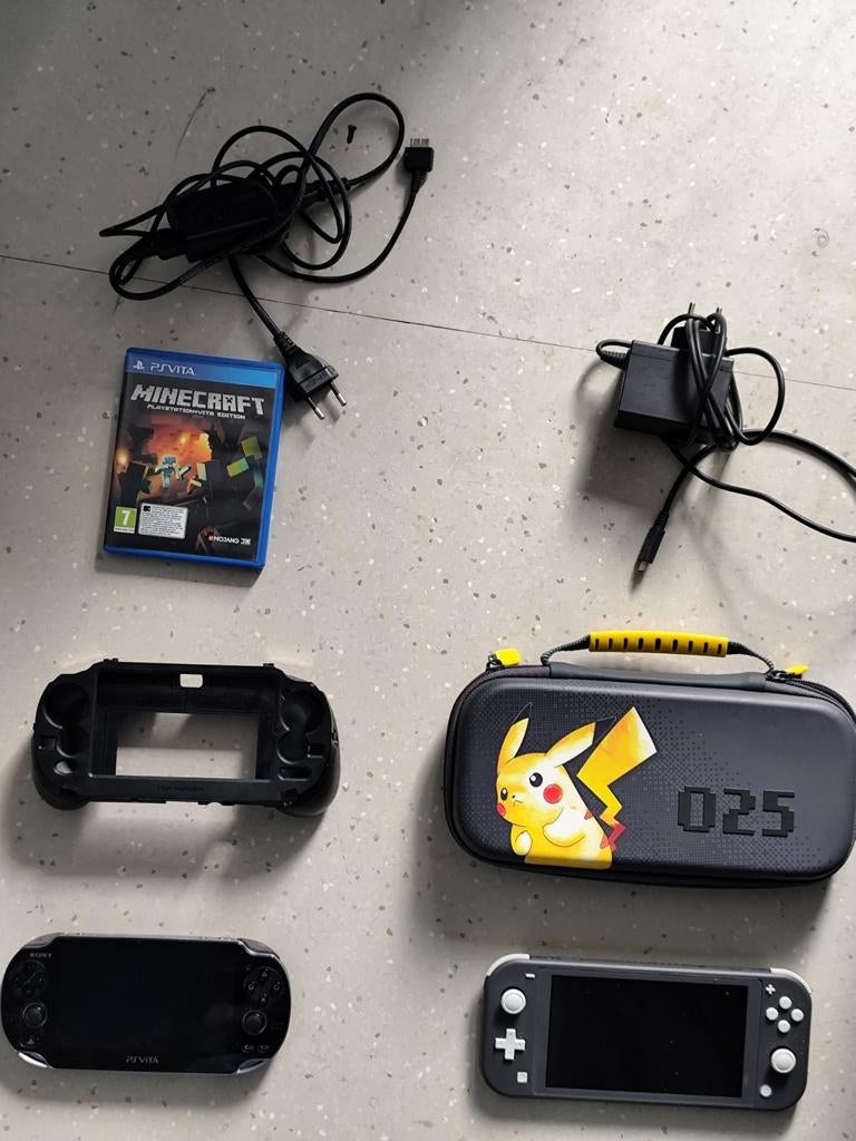 Psvita OLED et Switch Lite, Enlèvement ou Envoi, Utilisé