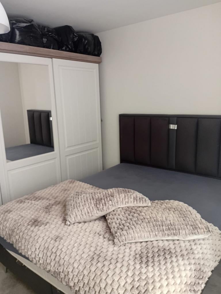 bonne état avec lits  avec dressing, Maison & Meubles, Chambre à coucher | Chambres à coucher complètes, Enlèvement, Comme neuf