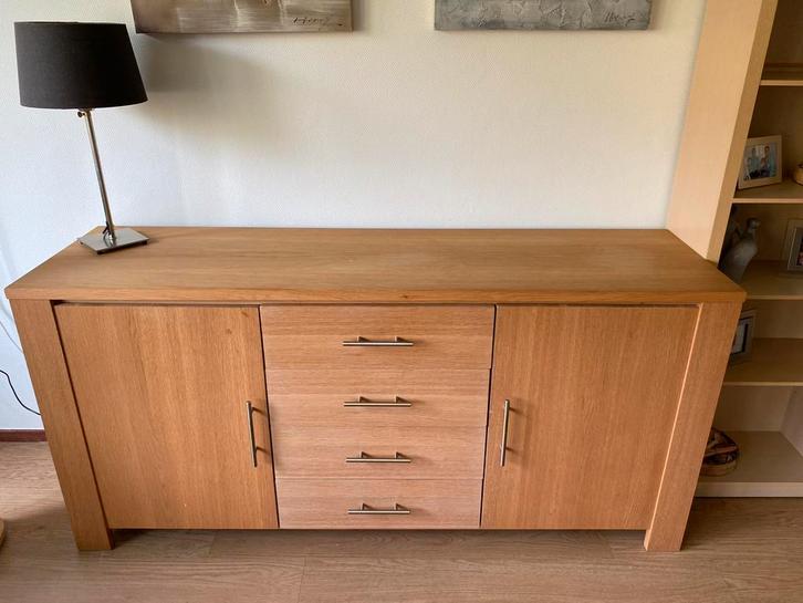 Massief houten dressior uit licht kersenhout, Huis en Inrichting, Kasten | Dressoirs, Zo goed als nieuw, 150 tot 200 cm, 25 tot 50 cm