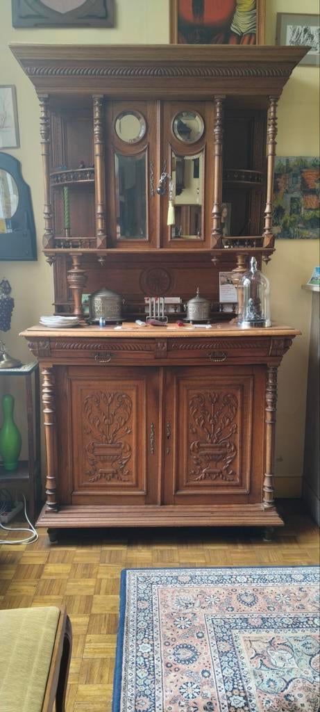 Antieke Mechelse kasten met spiegeldeurtjes, Antiek en Kunst, Ophalen