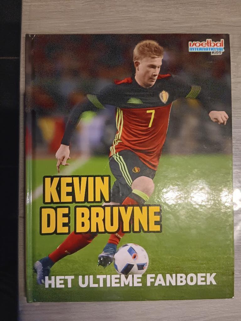 Boek, Kevin De Bruyne, Verzamelen, Sportartikelen en Voetbal, Ophalen of Verzenden, Zo goed als nieuw