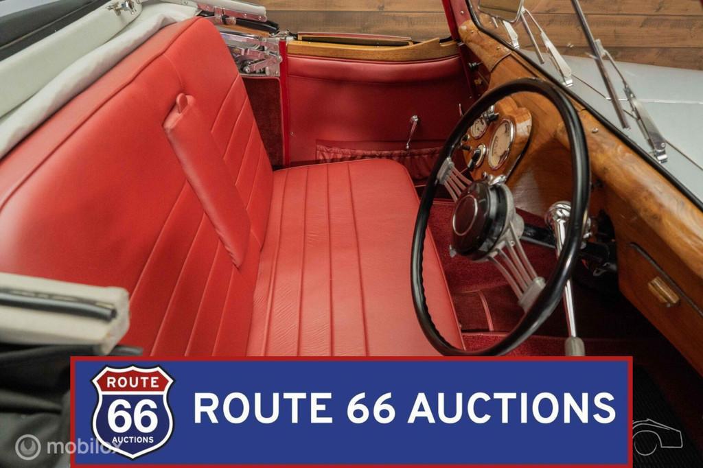 Triumph Roadster 2000 | 1949 | Route 66 Auctions, Auto's, Triumph, Zwart, Bedrijf, Handgeschakeld