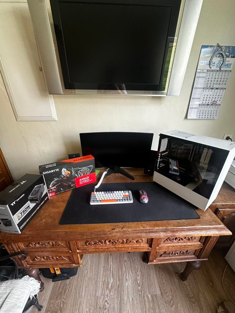 Setup gaming complet, Maison & Meubles, Bureaux, Comme neuf, Blanc, Enlèvement