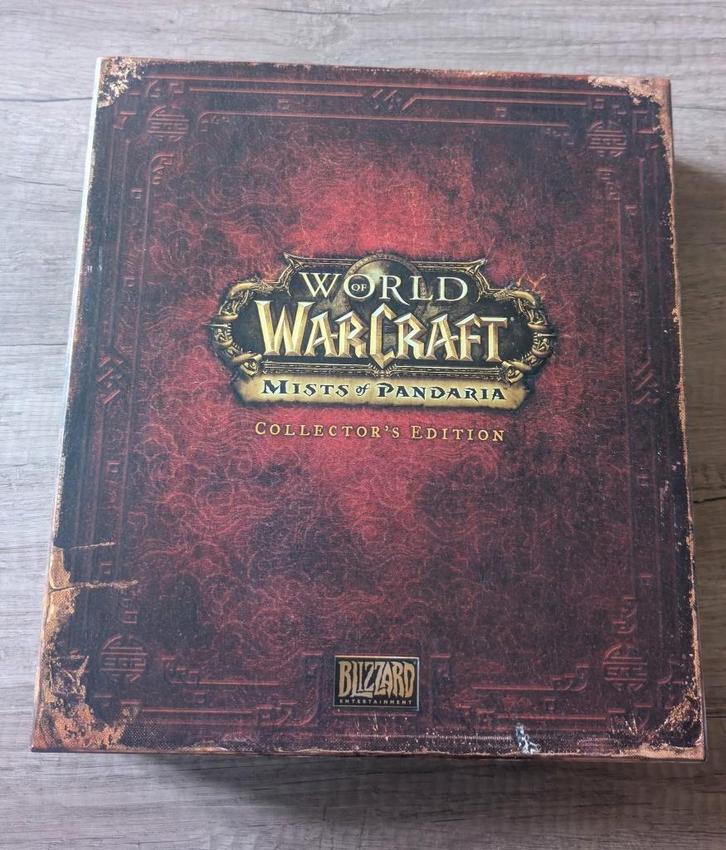 World of Warcraft Pandaria + Livre, Collections, Collections Autre, Comme neuf, Enlèvement