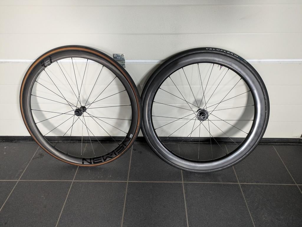 Paire de roue carbone Newmen, Fietsen en Brommers, Fietsonderdelen, Wiel, Carbon, Ophalen