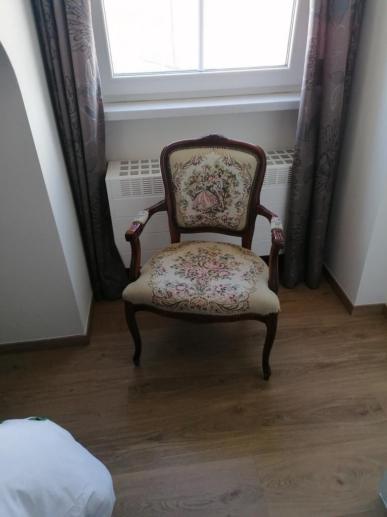 Siège comme neuf., Immo