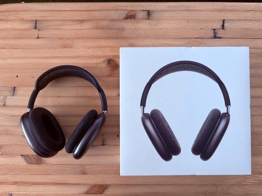 Airpods Max 1ste generatie, TV, Hi-fi & Vidéo, Casques audio, Autres marques, Enlèvement ou Envoi, Circum-aural, Comme neuf