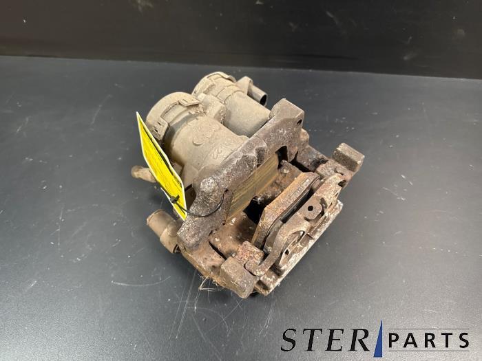 Remklauw (Tang) links-achter van een Mercedes C-Klasse, Auto-onderdelen, Remmen en Aandrijving, Mercedes-Benz, Gebruikt, 3 maanden garantie